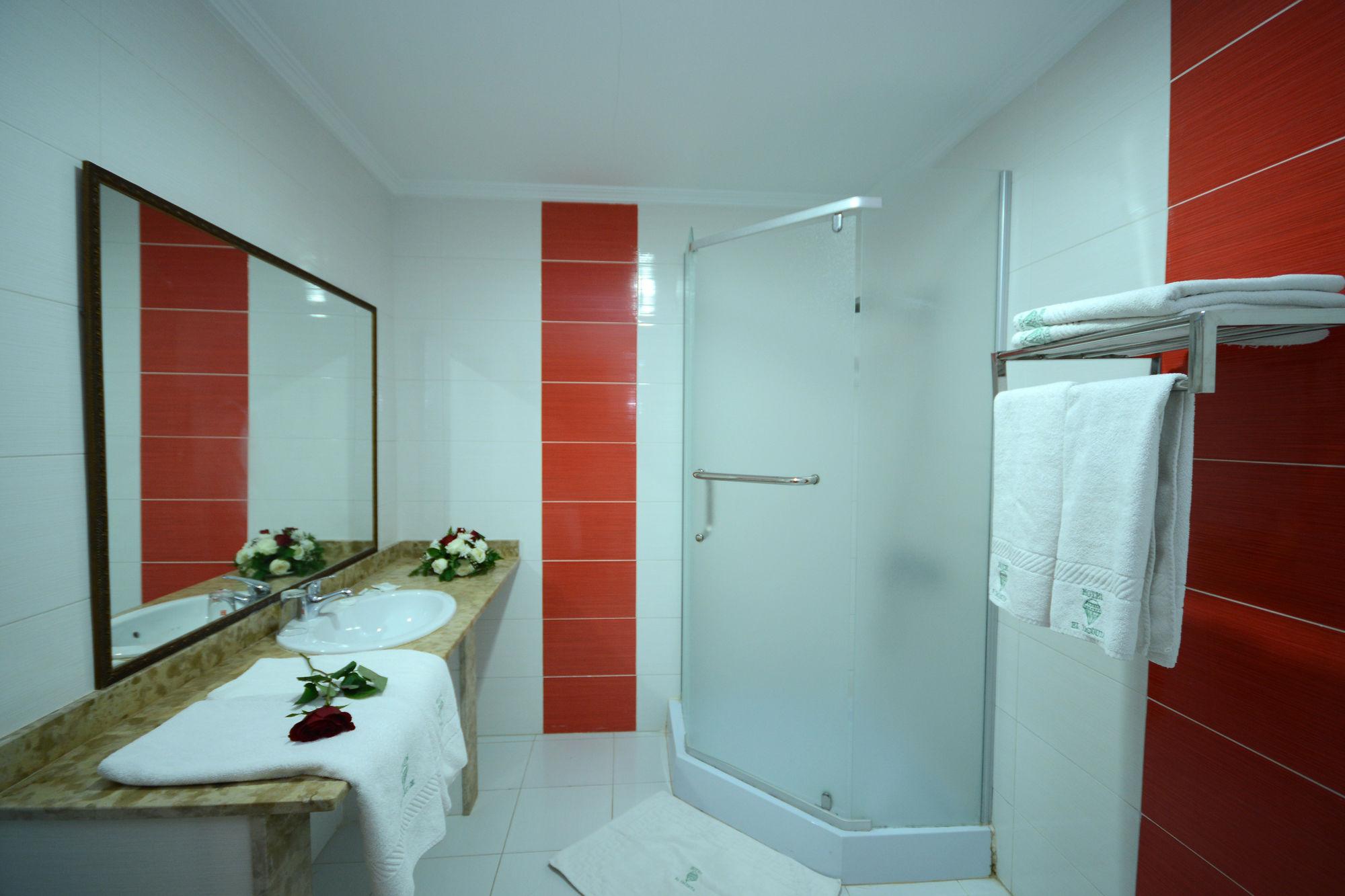 El Yacouta Hotel Tétouan Kültér fotó